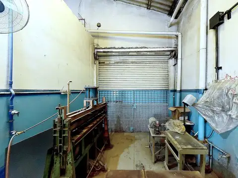 VENTA GALPON LOMAS DEL MIRADOR 209 M2 CUBIERTOS