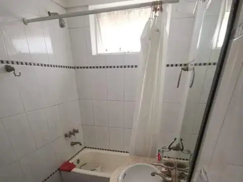 Helguera 3100, Piso 7