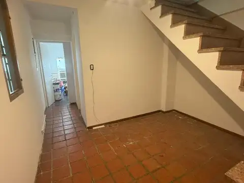 Depto Tipo Casa 3 ambientes con 1 baño