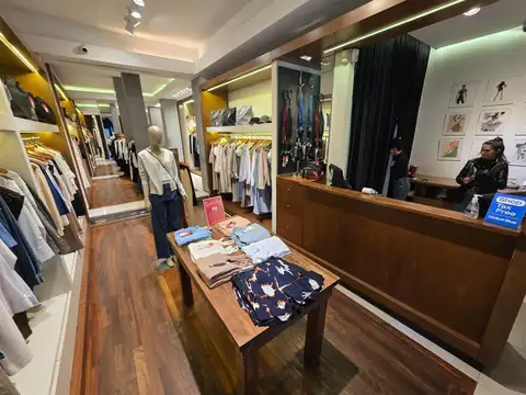 Local en Venta 50 años