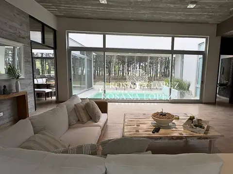 Casa Monoambiente con 4 baños