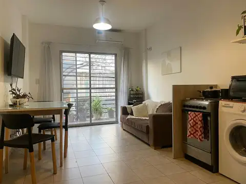 Depto 3 amb excelente, V. Crespo.