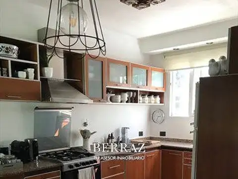 Casa en Venta en Saint Matthews, USD 310.000