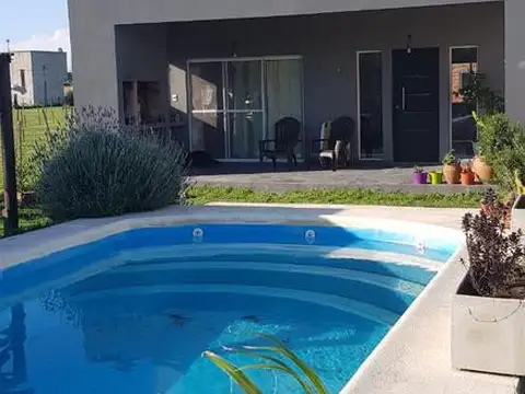 Casa en Alquiler en Domselaar, $ 1.200.000