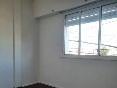 Departamento en Alquiler en Munro, $ 820.000