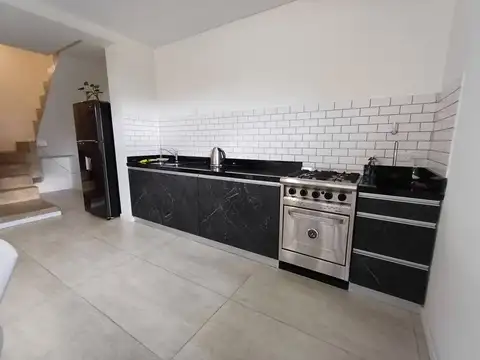 Depto Tipo Casa en Venta de 2 dormitorios