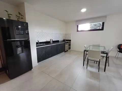 Depto Tipo Casa en Venta con 1 cocheras