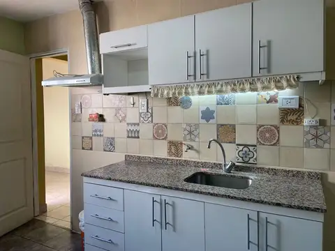 Casa en Venta en Godoy Cruz, USD 57.000