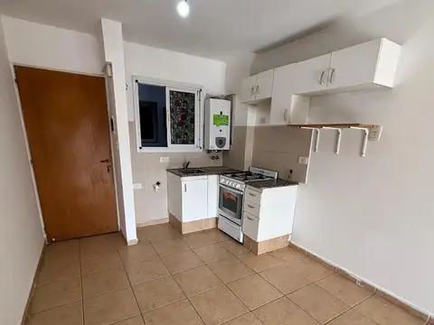 1er mes LIBRE - Hermoso monoambiente con balcón