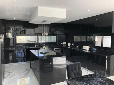 Casa en Venta al Noreste