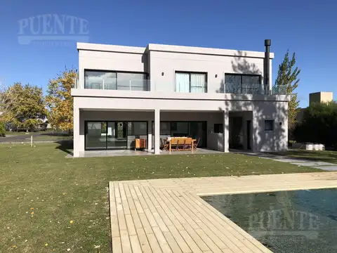Casa en Venta en San Eliseo Golf & Country, USD 450.000