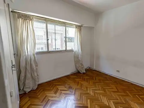 ALQUILER - 3 Ambientes - Barrio Norte - Frente con Balcon