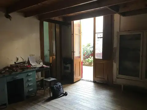 Depto Tipo Casa en Venta 100 años