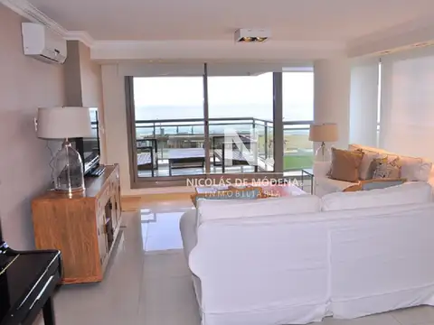 Departamento en Venta en Playa Brava, USD 960.000