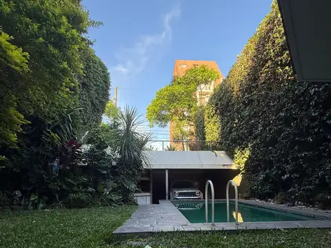 Local en Venta Via Púb.