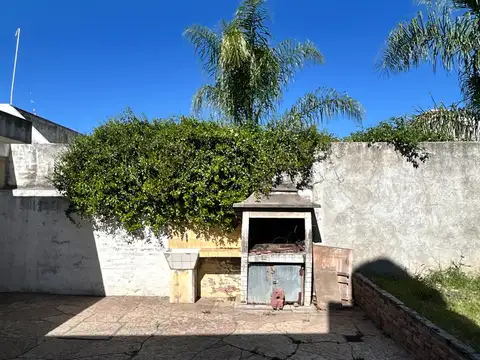 Casa 4 hab.Cochera Triple en Alto Alberdi Apta Crédito