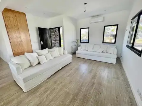 Casa en Venta en San Matias, USD 300.000