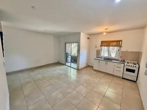 Departamento 3 ambientes con 1 baño