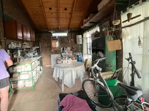 Casa 3 ambientes con 1 baño