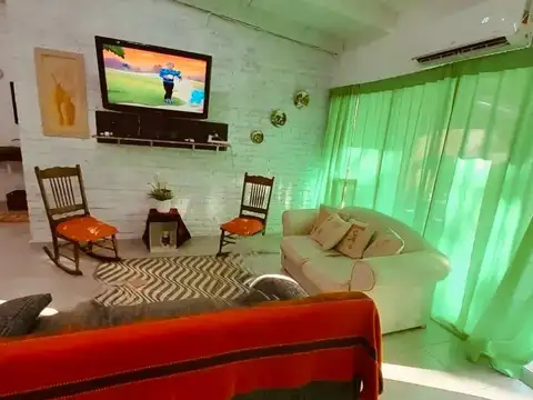 CF1271 - CASA EN VENTA - ITUZAINGÓ CTES. - B° CUEVA DEL LEÓN