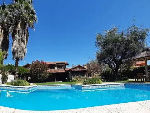 VENDO CASA CALLEJON COMUNERO