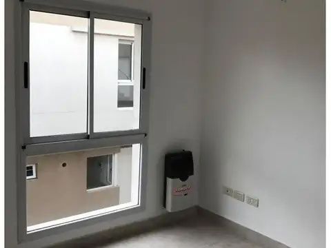 Depto Tipo Casa en Venta en Campana, USD 105.000