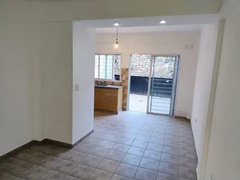 Depto Tipo Casa en Venta al Sur