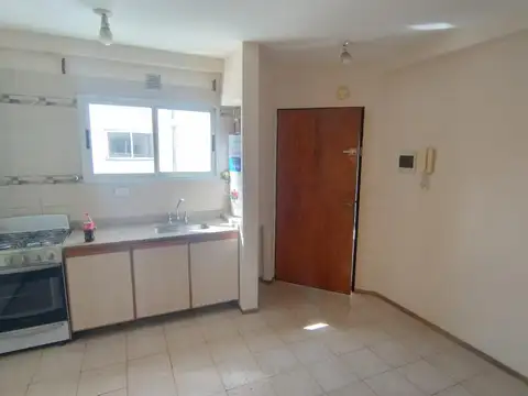 DEPARTAMENTO 2 AMBIENTES :: EXCELENTE UBICACION :: CONSULTE