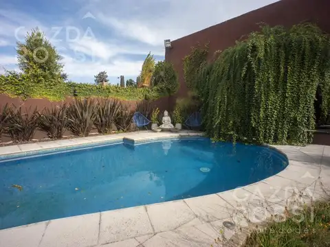 Casa en Venta de 4 dormitorios