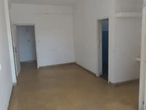 Oficina en centro de Rafael Calzada