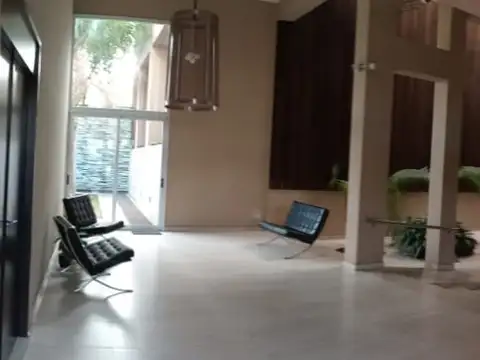 Departamento en Alquiler en Banfield, $ 680.000