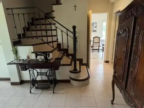 Casa en Venta de 5 dormitorios
