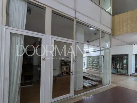 Cosme Beccar  al 300