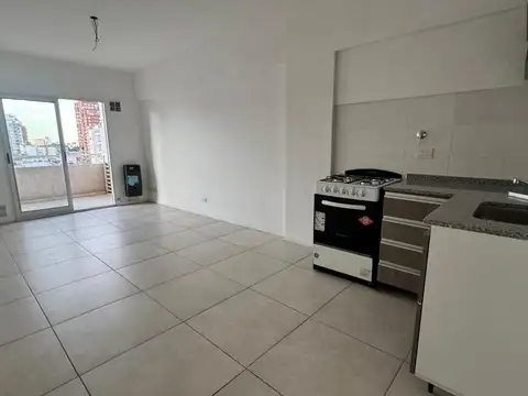 VENTA DEPARTAMENTO 2 AMBIENTES. AV. ALBERDI. NUEVO