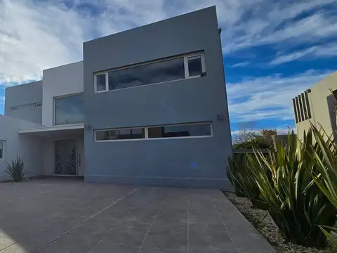 Sargento Manuel Bejarano 2400