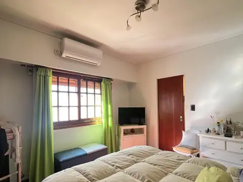 VENTA PH 3 AMBIENTES PATIO Y TERRAZA EN VICENTE LOPEZ APTO CREDITO