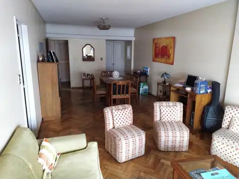 Departamento 4 ambientes con 3 baños