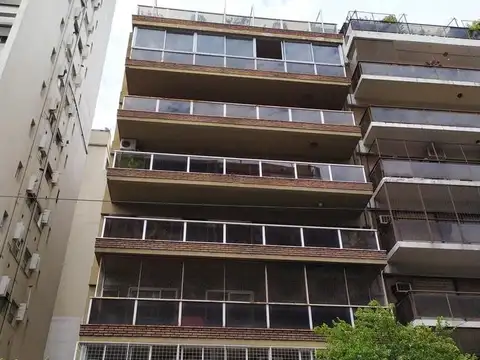 Rosario al 0 Departamento de 4 ambientes con dependencia en Venta en Caballito