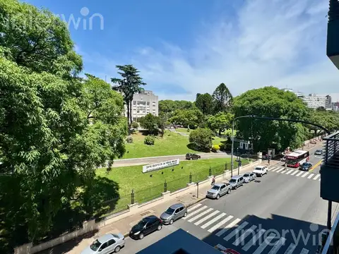 Luis Maria Campos al 300