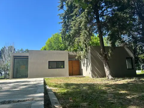 Venta casa 4 ambientes APTA CREDITO - Barrio Haras del Sol, Pilar