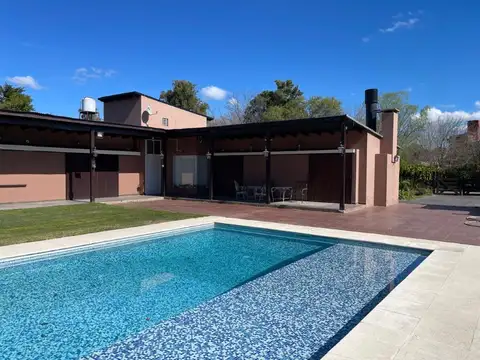 Tropero esquina Corona