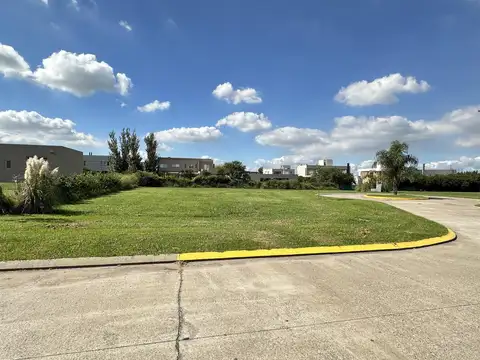 Terreno en Venta en San Sebastian, USD 250.000