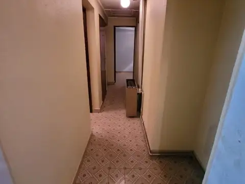 Casa 5 ambientes con 1 baño