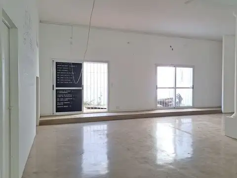 VENTA LOTE 219 m2 SAN ISIDRO FACTIBILIDAD