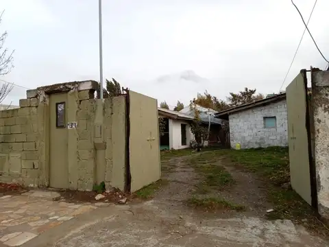 Casa + Departamento apto comercial