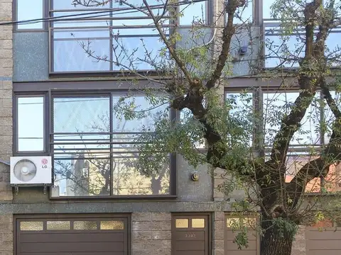 Depto Tipo Casa en Venta con 1 cocheras