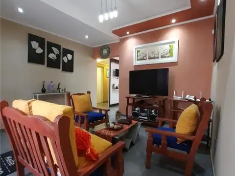 CALLE 26  JUAN J CASTELLI 700