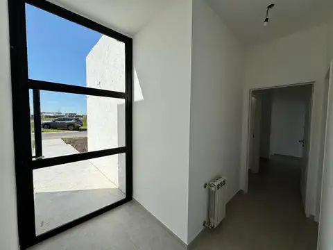 Casa en Venta en Countries y Barrios Cerrados en Pilar, USD 198.000