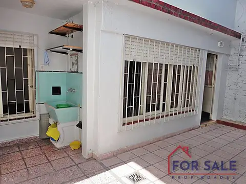 Depto Tipo Casa en Alquiler de 3 ambientes