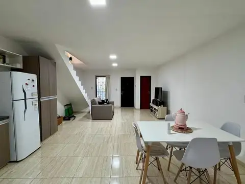 Depto Tipo Casa en Venta en Cordoba, USD 90.000
